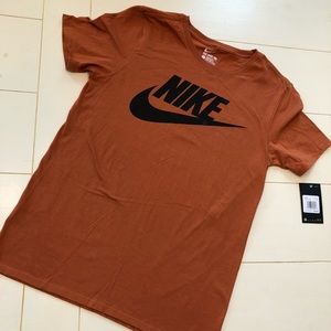 Boys Nike shirt